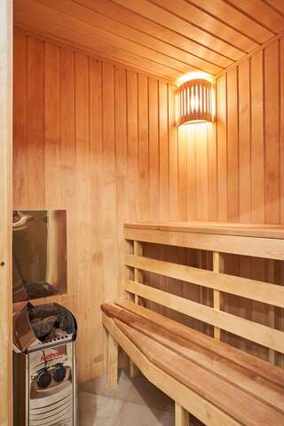 Апартаменты StudioMinsk 16 Apartments Минск Улучшенные апартаменты с сауной-4
